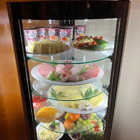 Hotell Mit Restaurant 2*