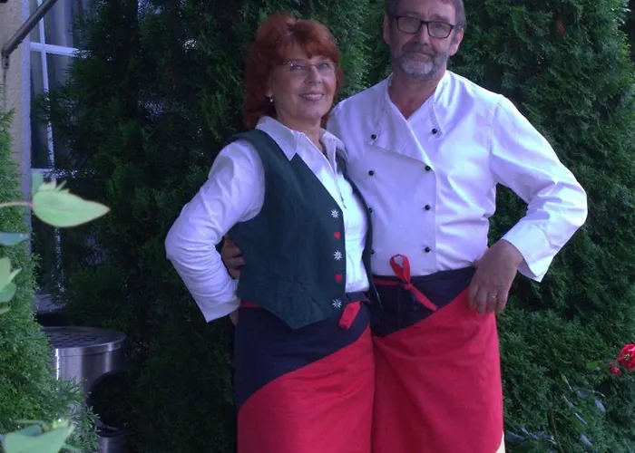 Mit Restaurant 14km Vom Heide-park 2*